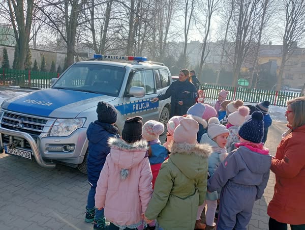 Bądź bezpieczny- spotkanie z Policjantami